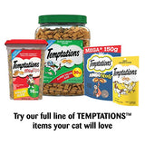 TEMPTATIONS Classic Crunchy and Soft Cat Treats Tasty Chicken Flavor, 30 Oz. Tub